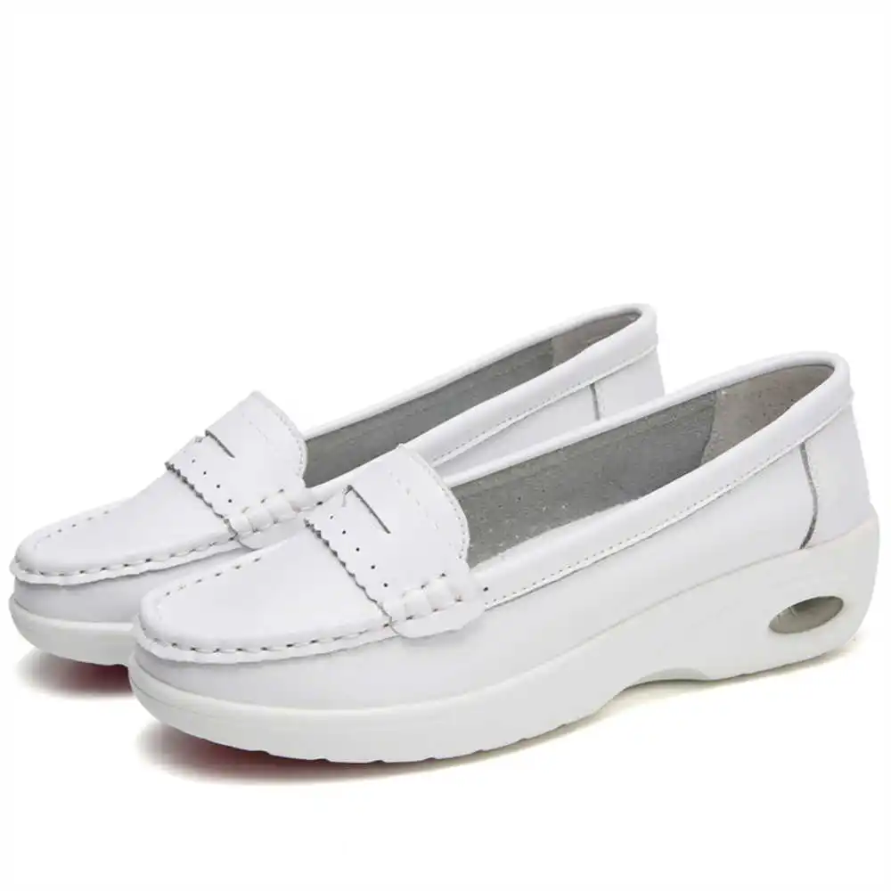 Thick Sole Slipon White Traine - Tech Accessories Gifts For Men reseña y precio